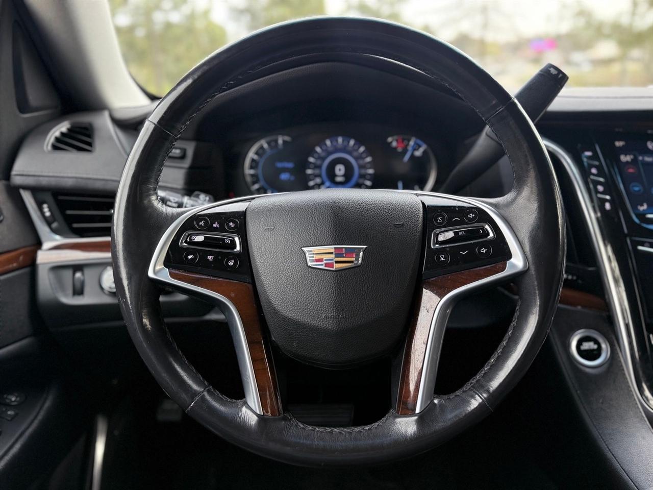 Cadillac Escalade  2018