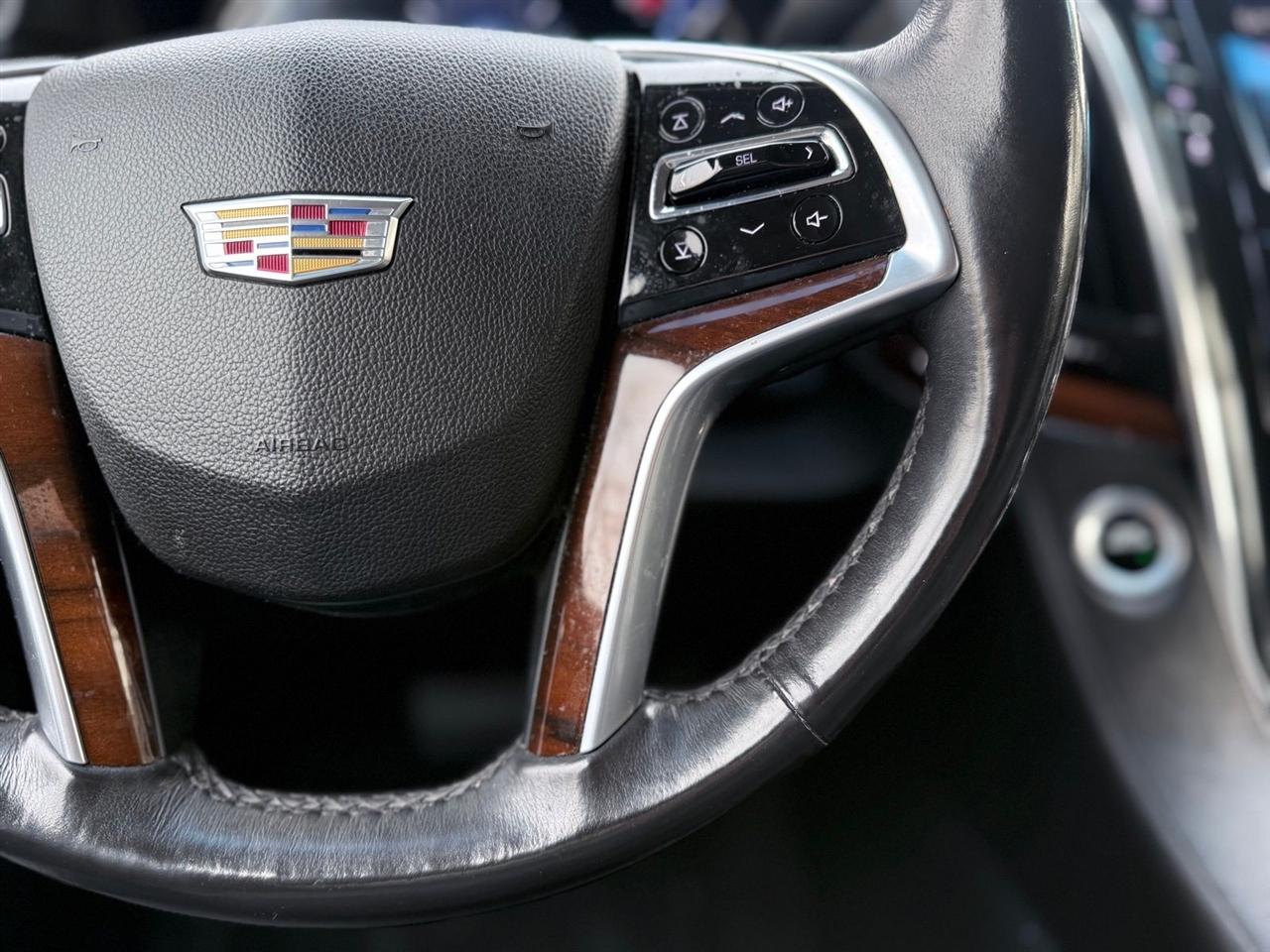 Cadillac Escalade  2018