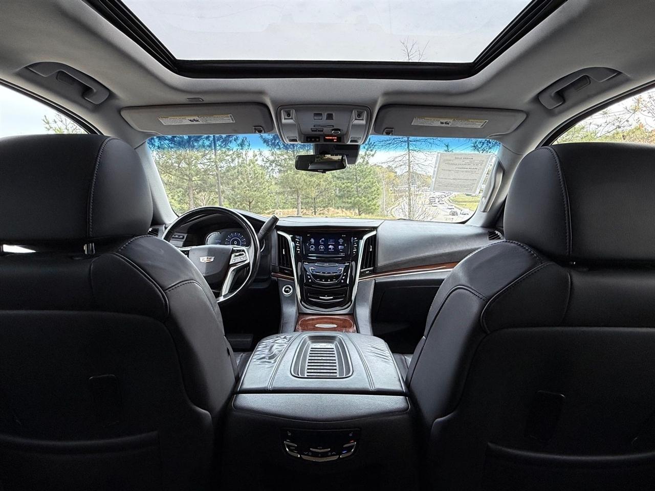 Cadillac Escalade  2018