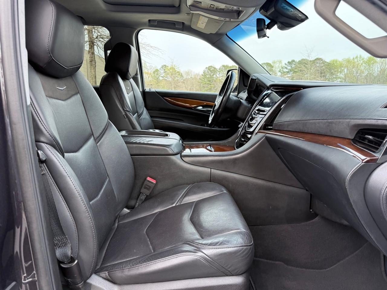 Cadillac Escalade  2018