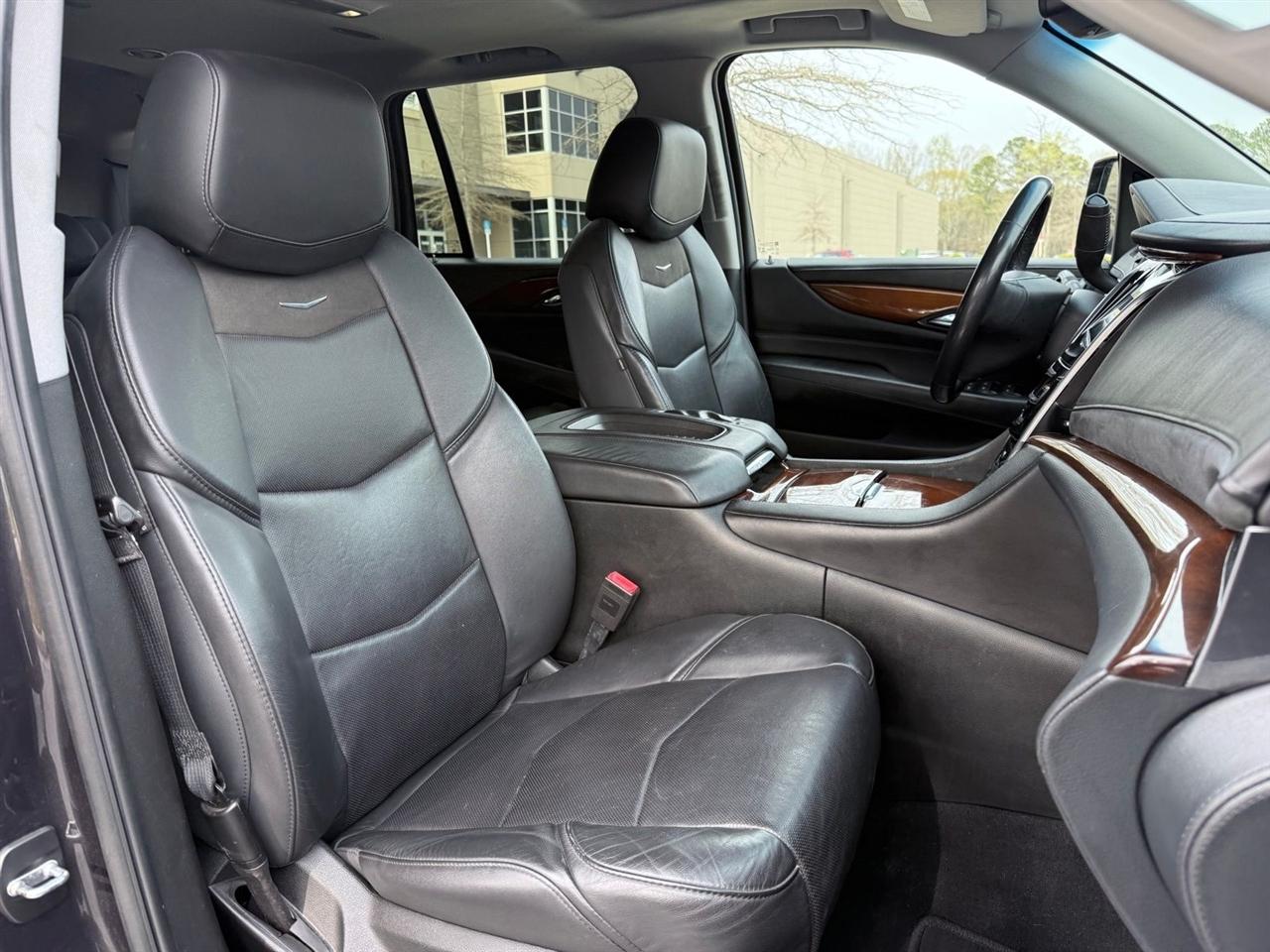 Cadillac Escalade  2018