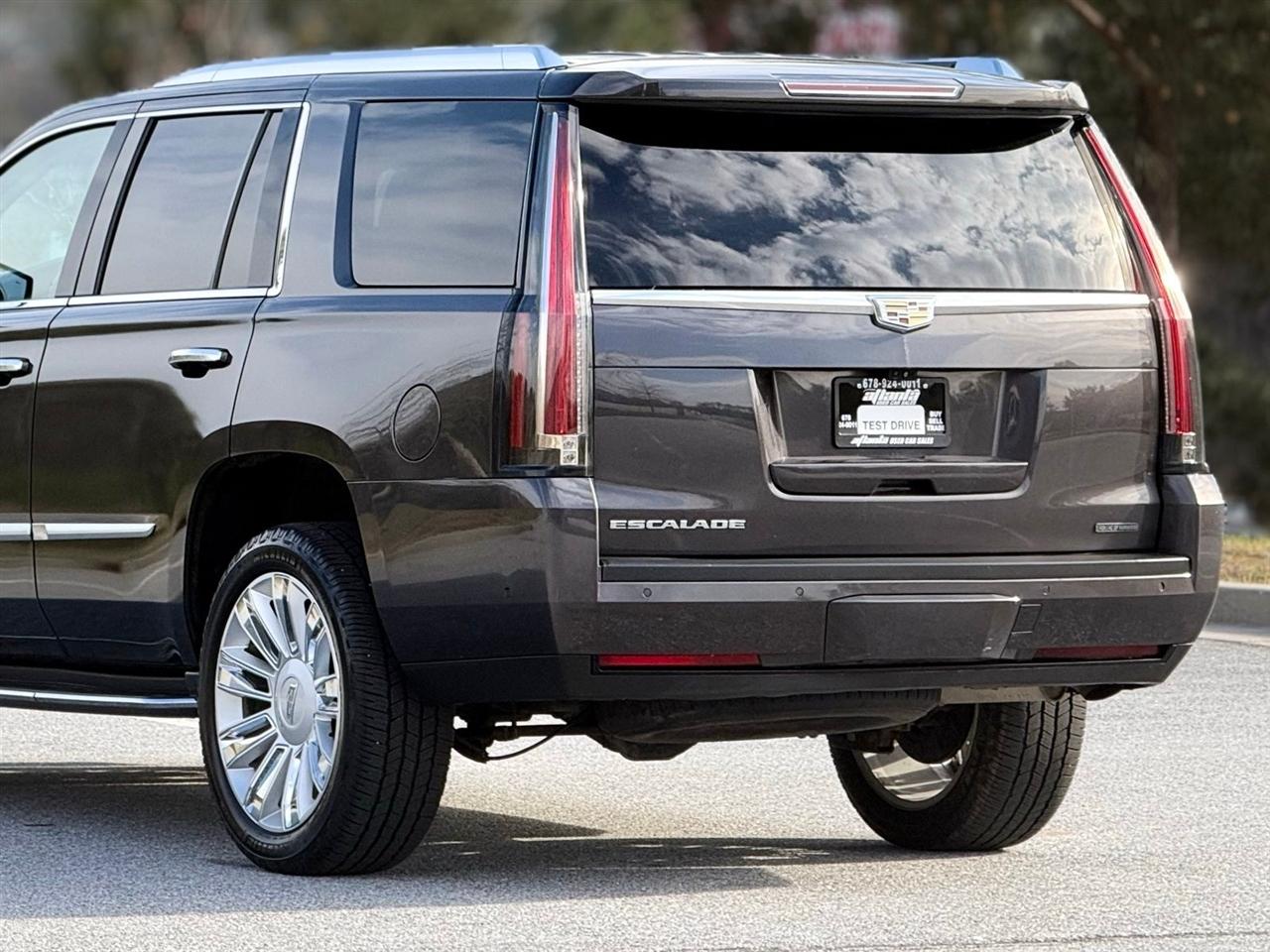 Cadillac Escalade  2018
