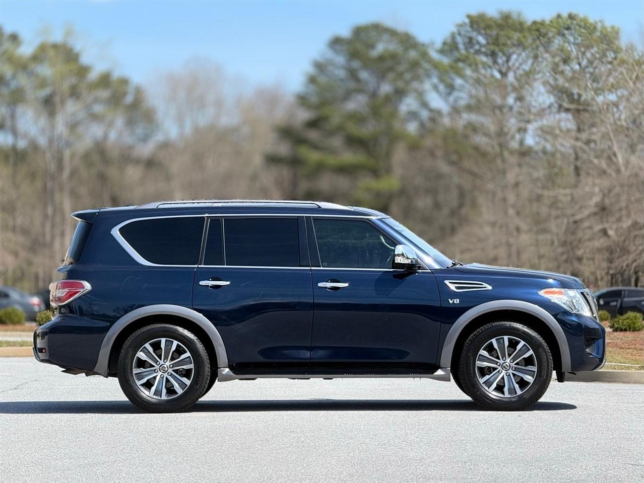 Nissan Armada  2019