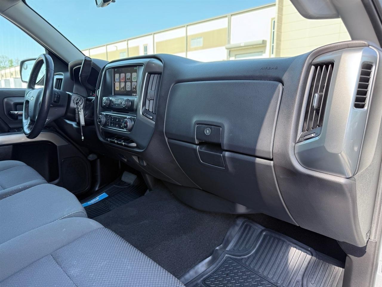 Chevrolet Silverado 1500  2018