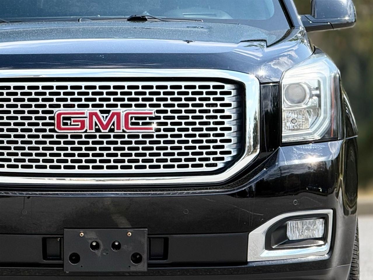 GMC Yukon XL  2017