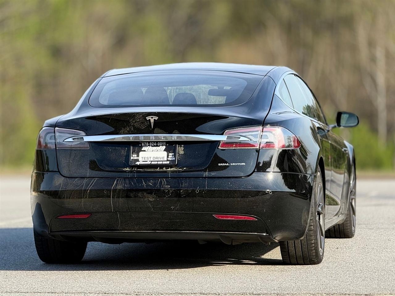 Tesla Model S  2019