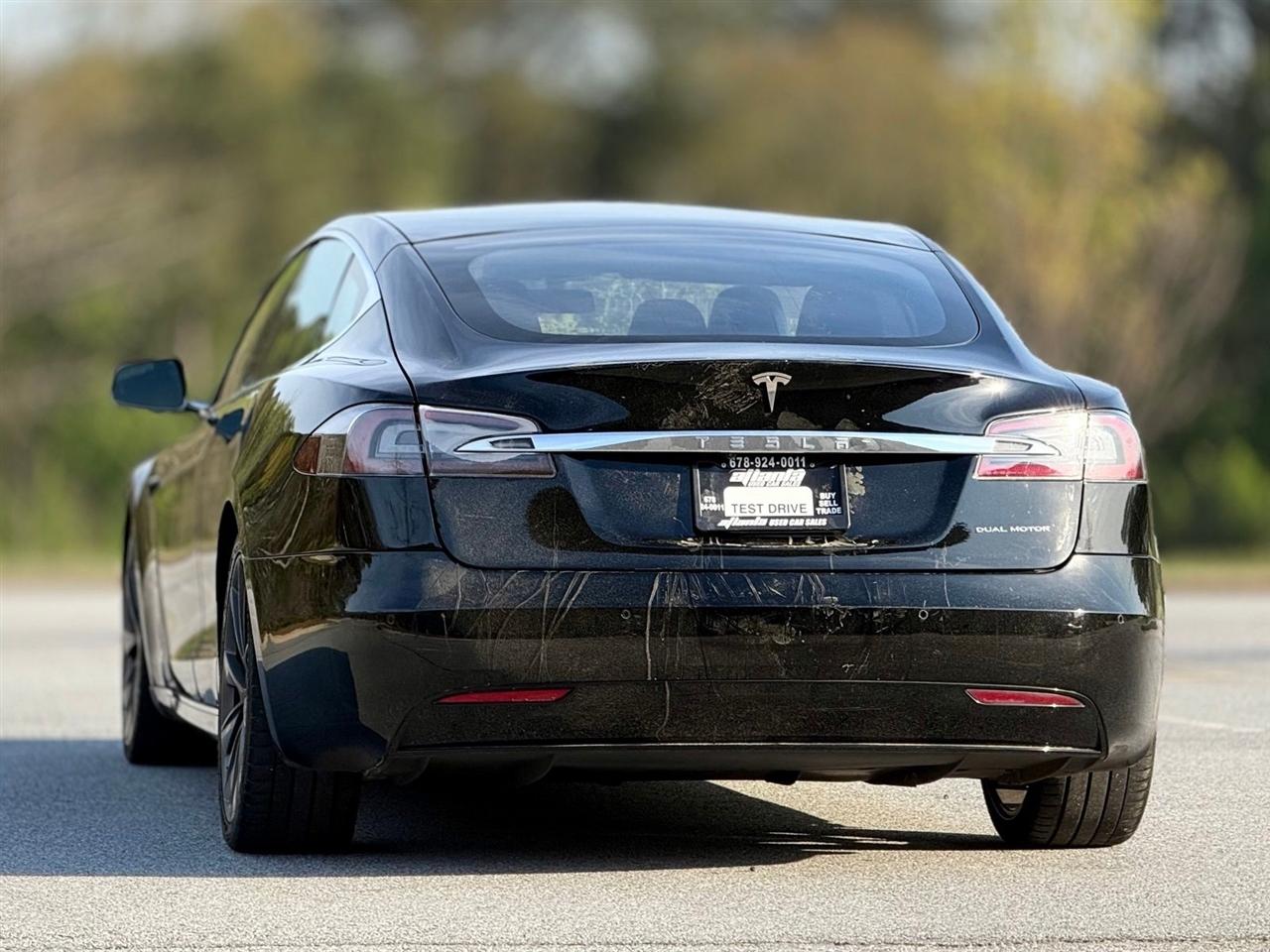 Tesla Model S  2019