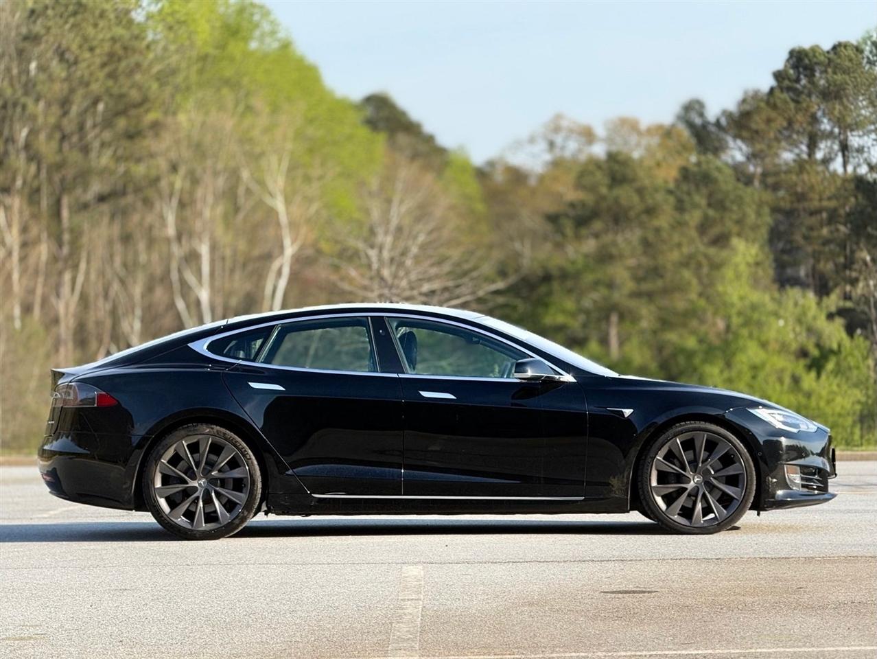 Tesla Model S  2019