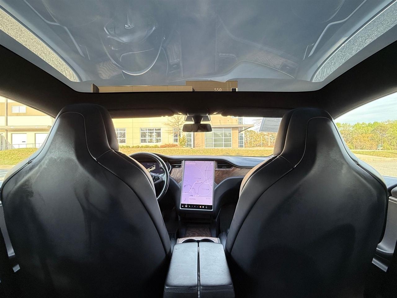 Tesla Model S  2019