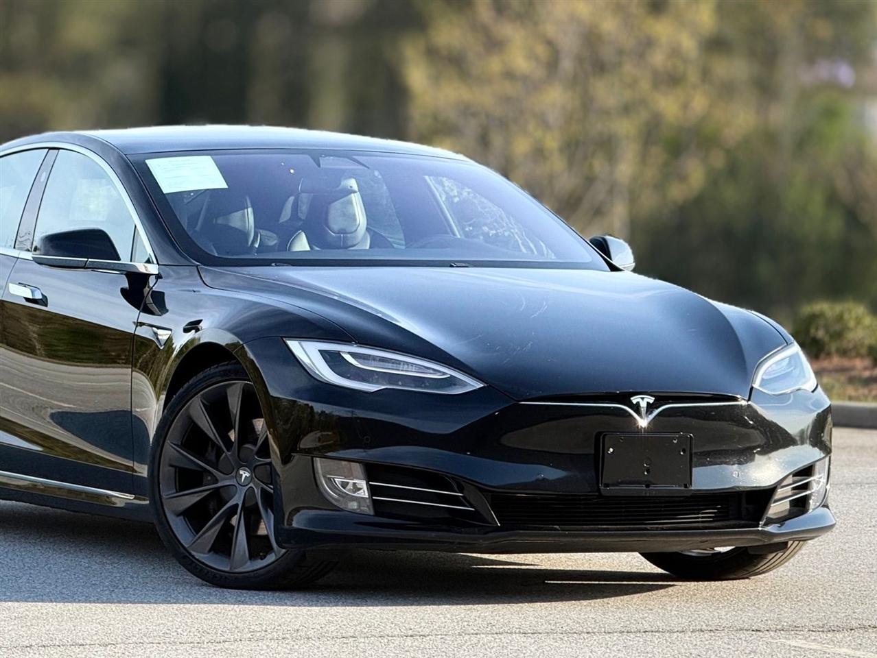 Tesla Model S  2019