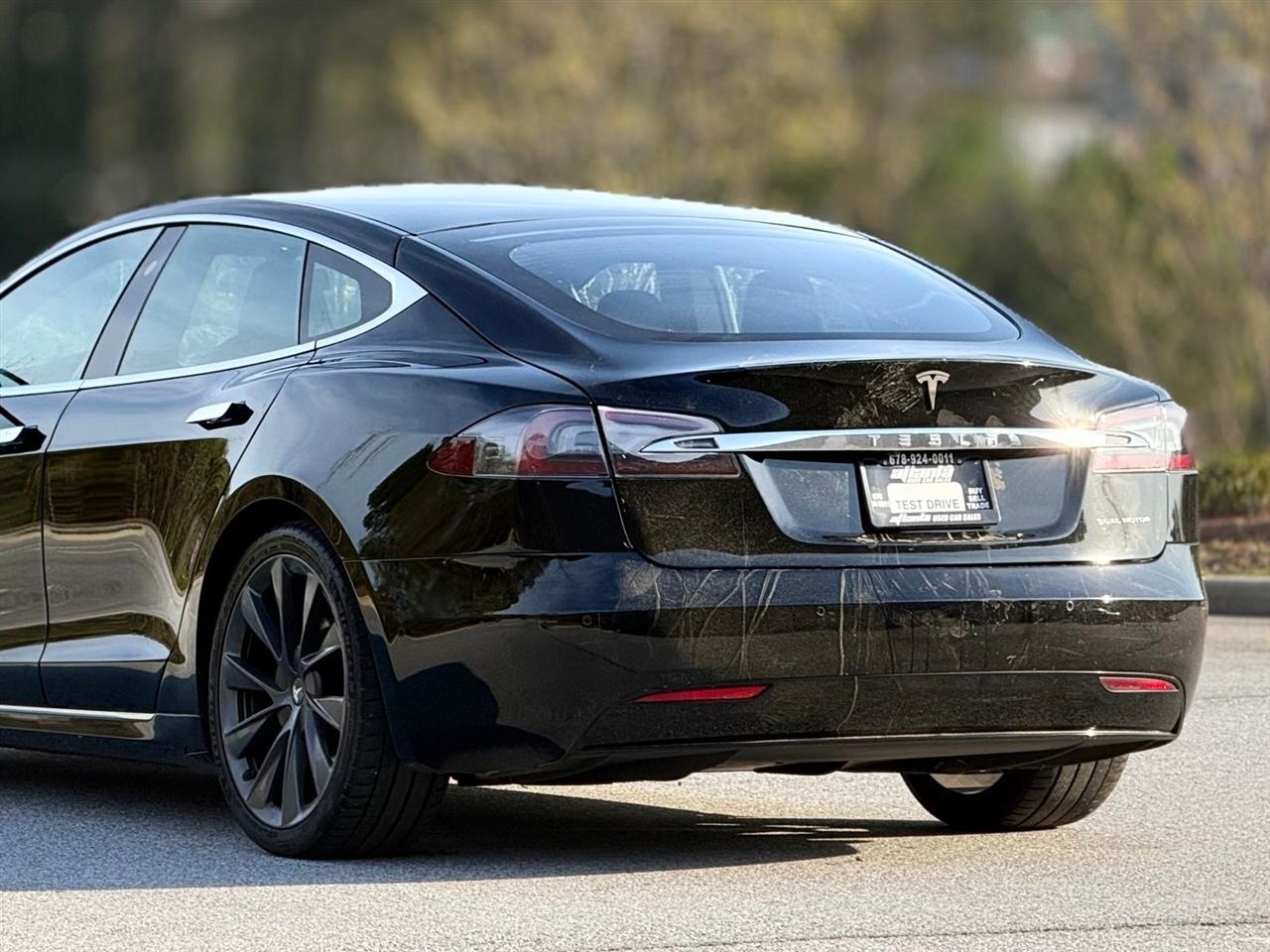 Tesla Model S  2019