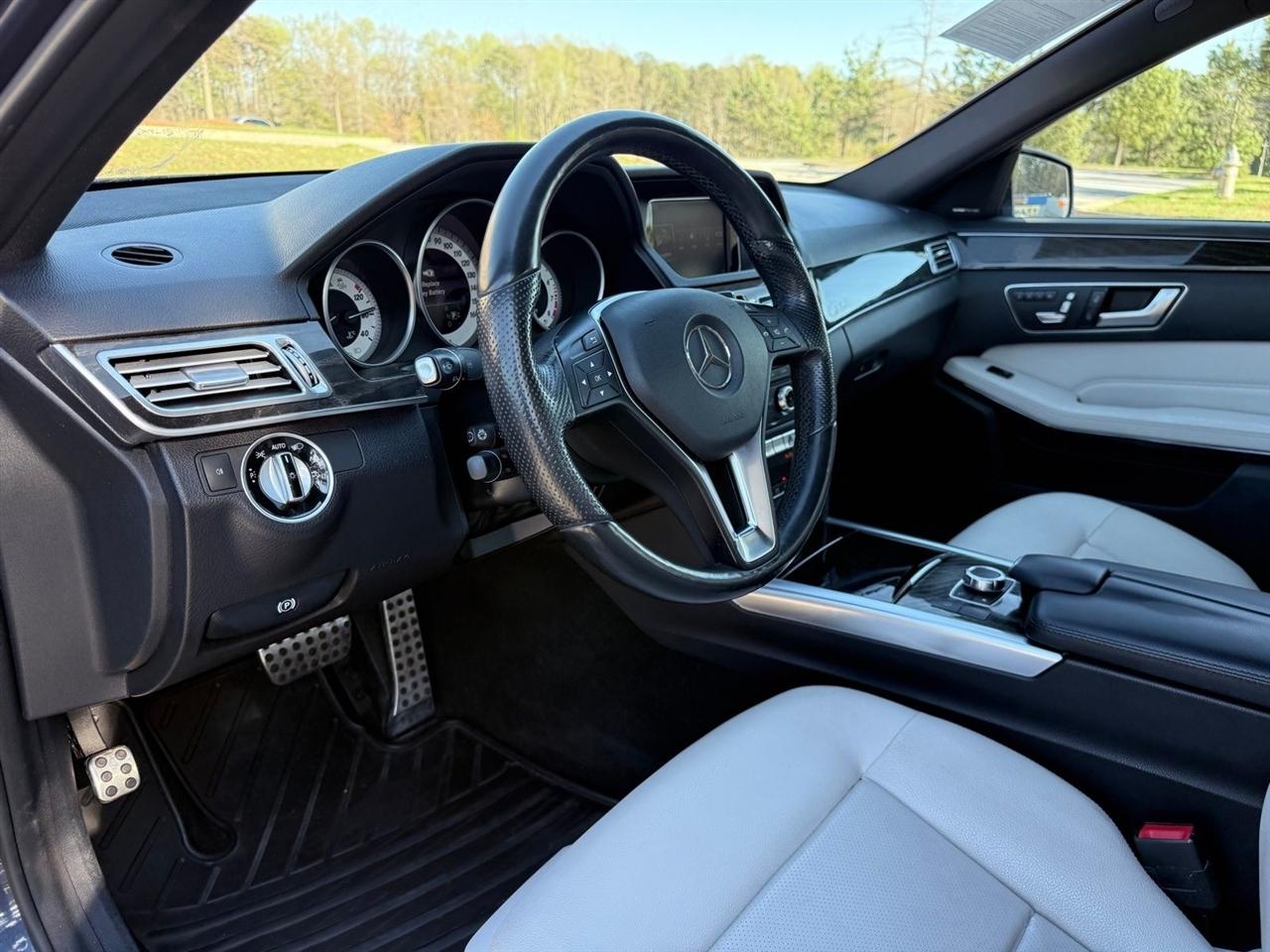 Mercedes-Benz E-Class  2016