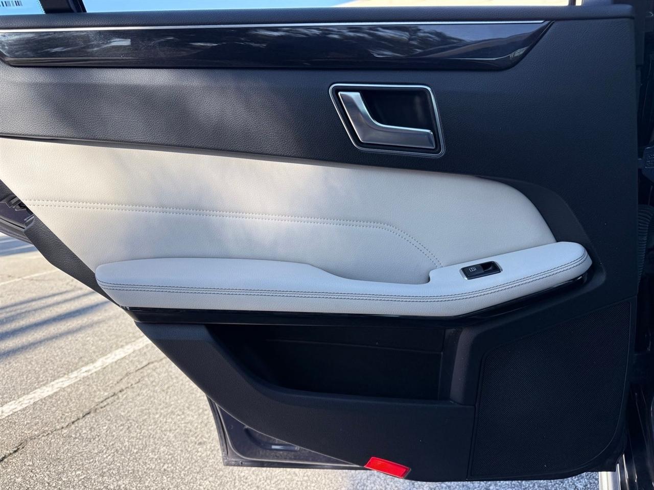 Mercedes-Benz E-Class  2016