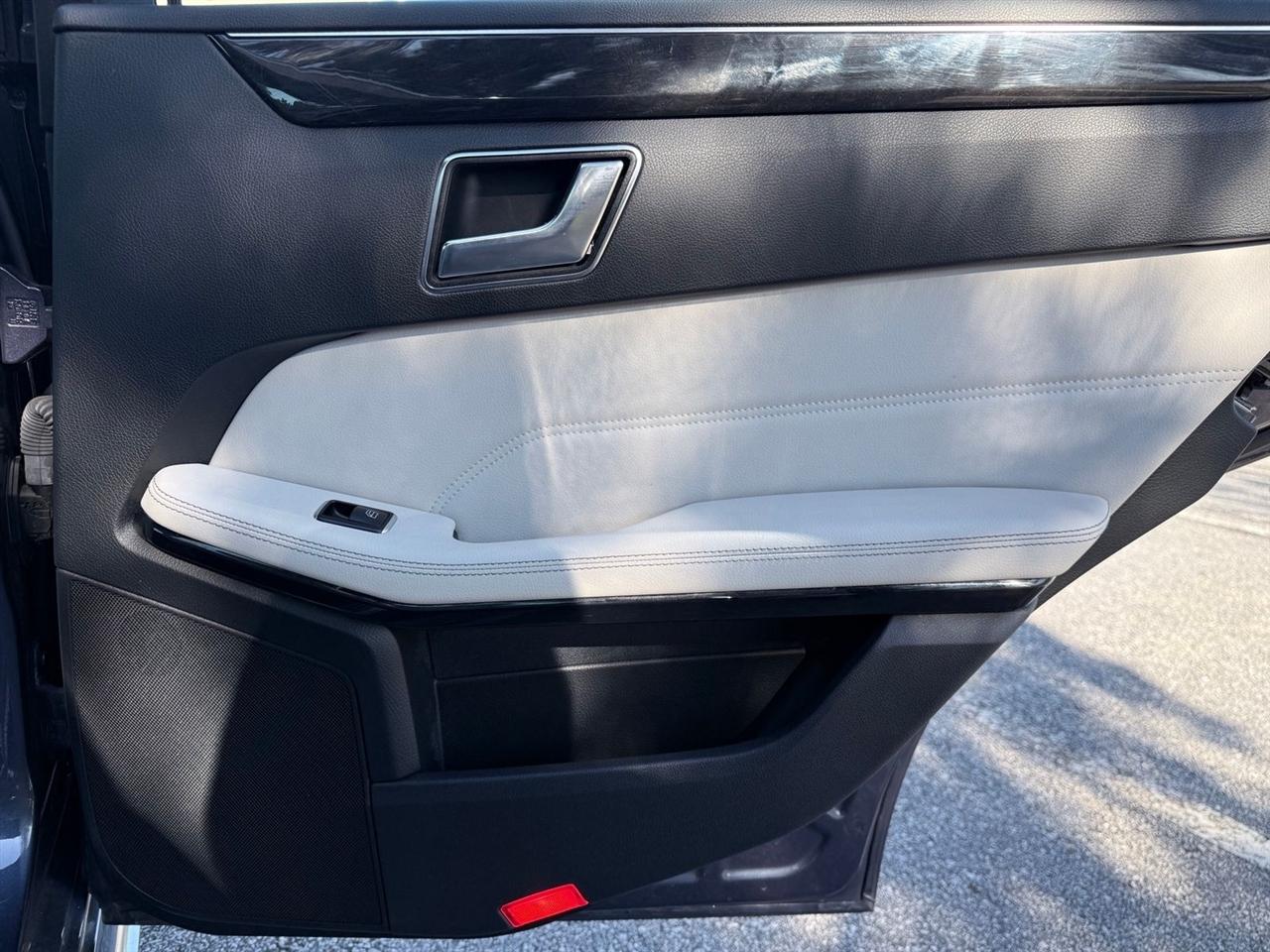 Mercedes-Benz E-Class  2016