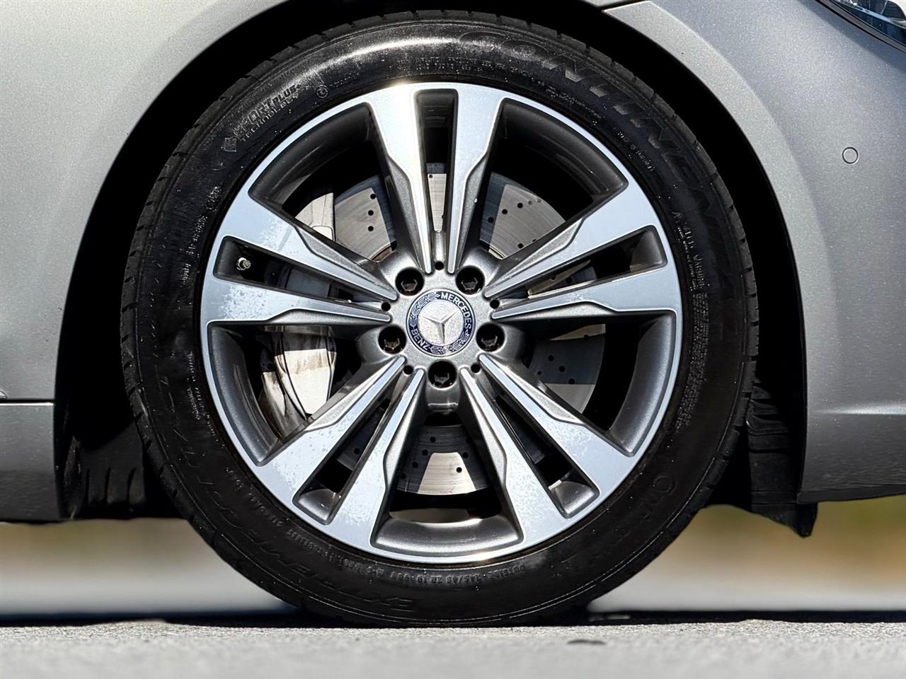 Mercedes-Benz S-Class  2015