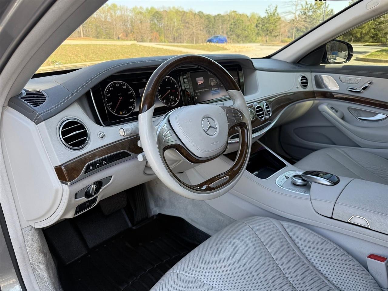 Mercedes-Benz S-Class  2015