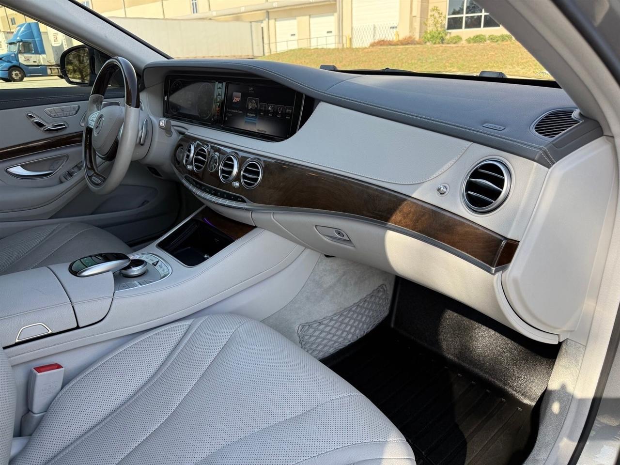 Mercedes-Benz S-Class  2015