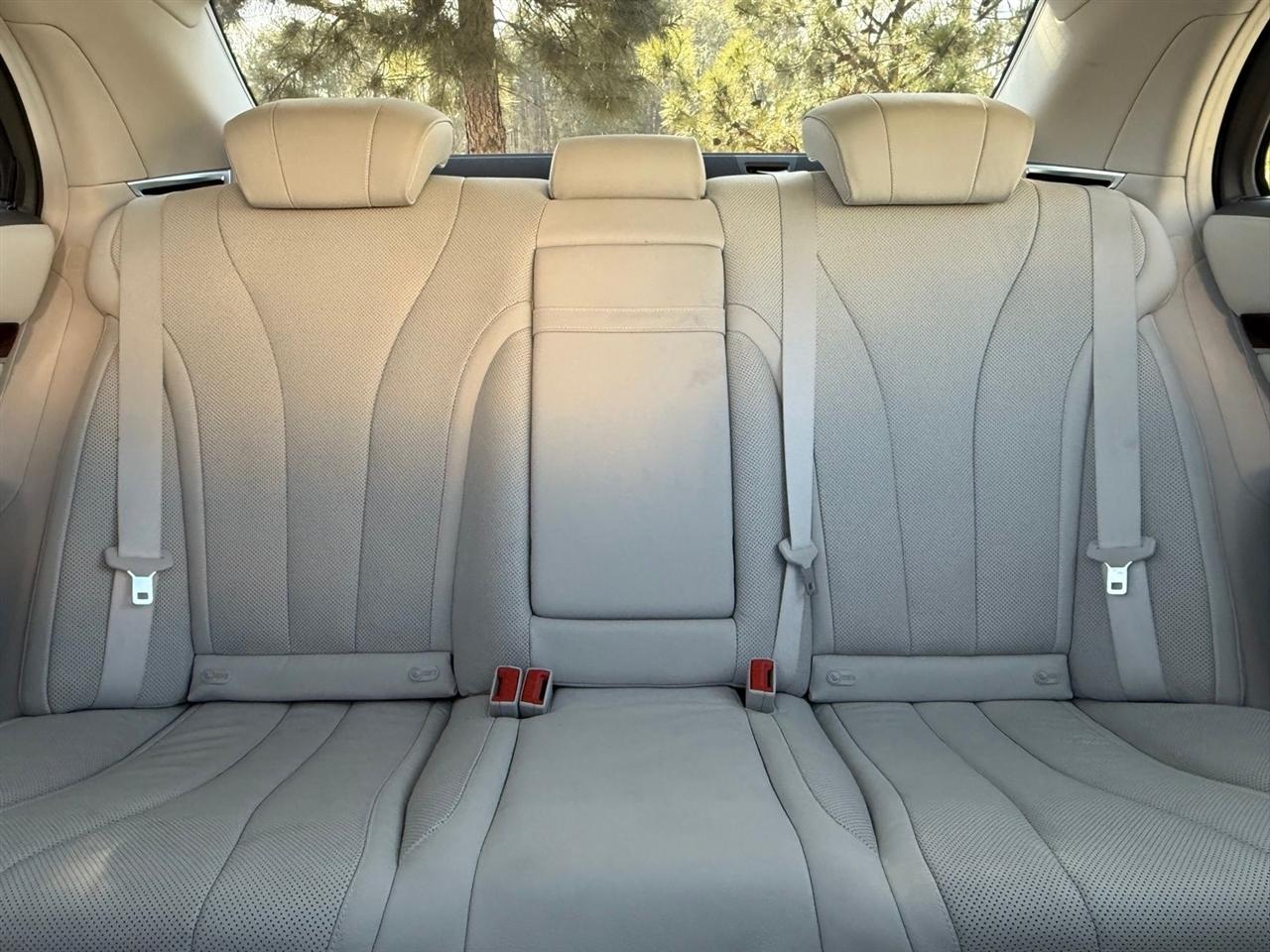 Mercedes-Benz S-Class  2015