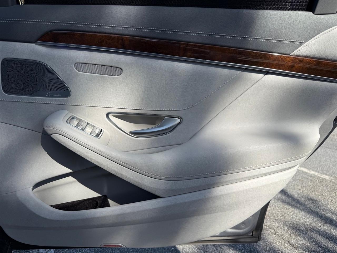 Mercedes-Benz S-Class  2015