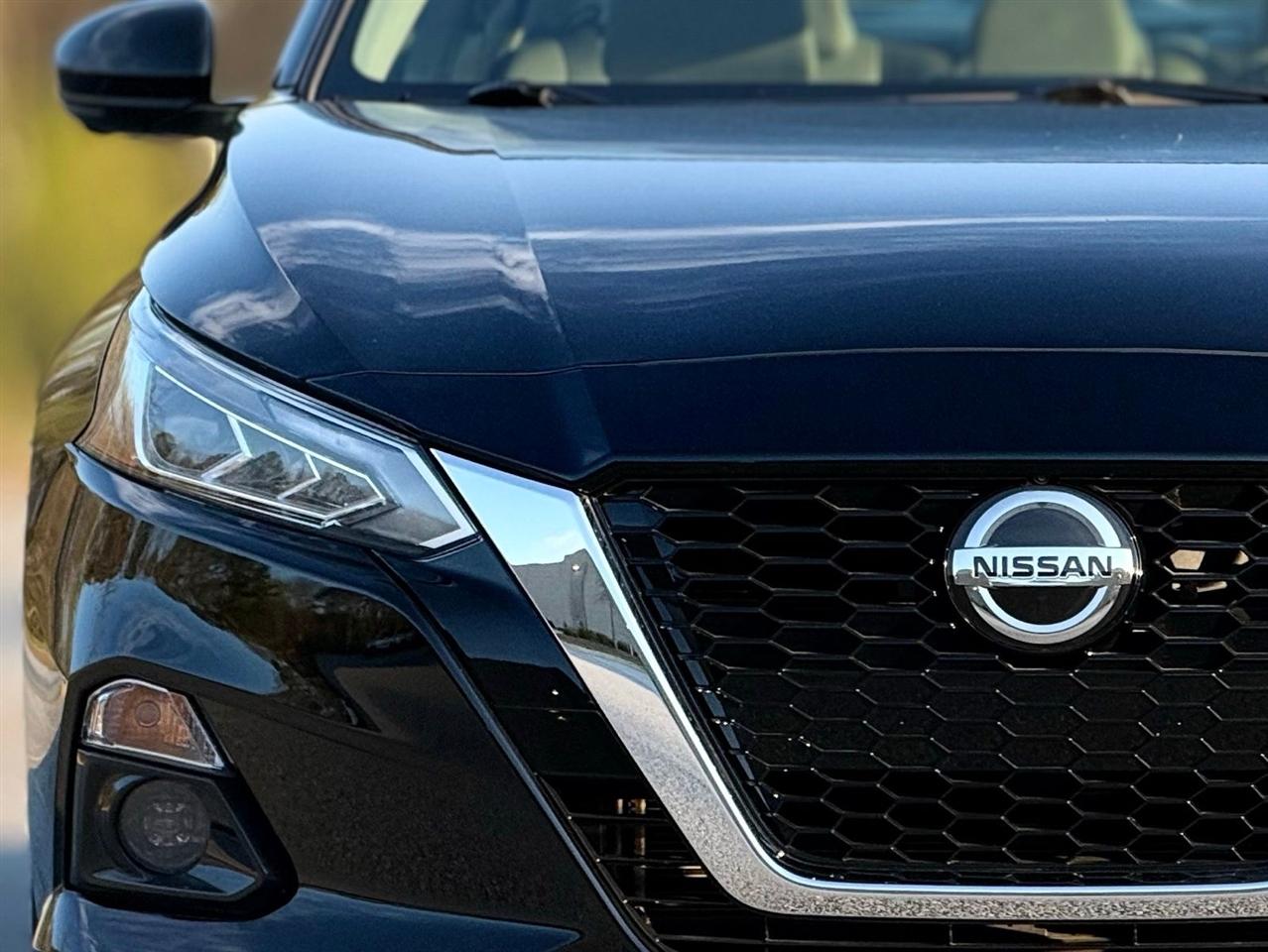Nissan Altima  2019