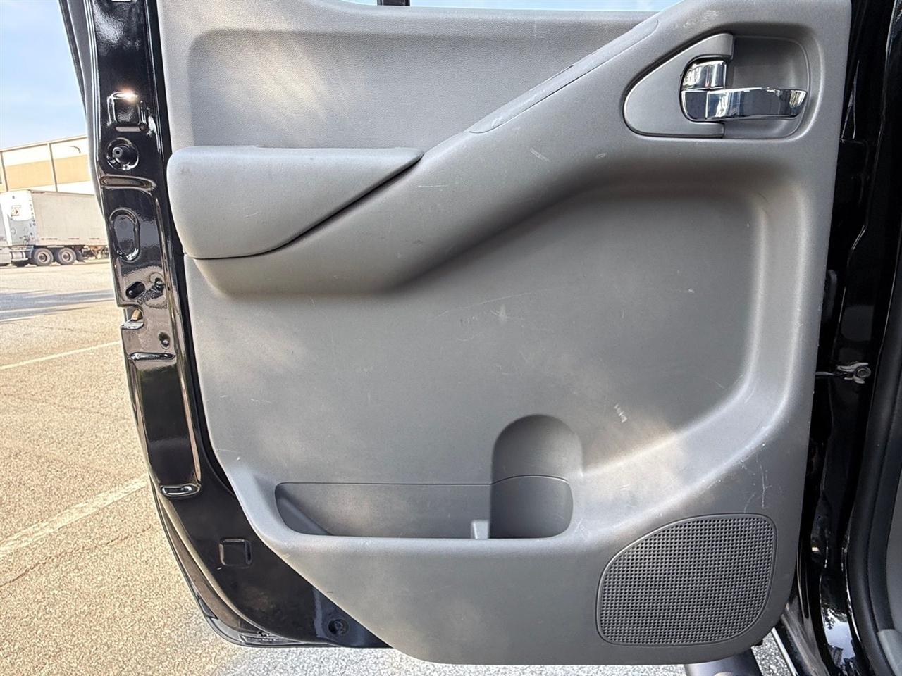 Nissan Frontier  2018