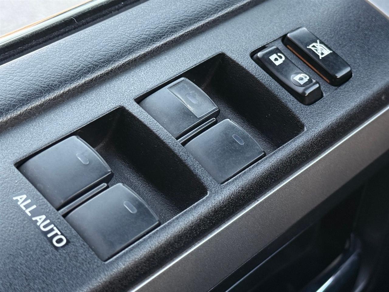 Toyota 4Runner  2014