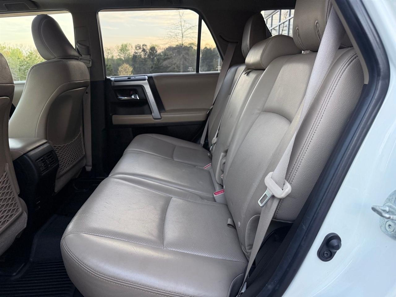 Toyota 4Runner  2014