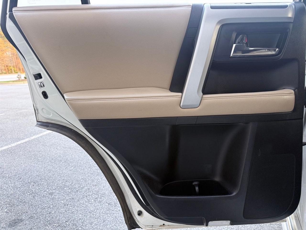 Toyota 4Runner  2014