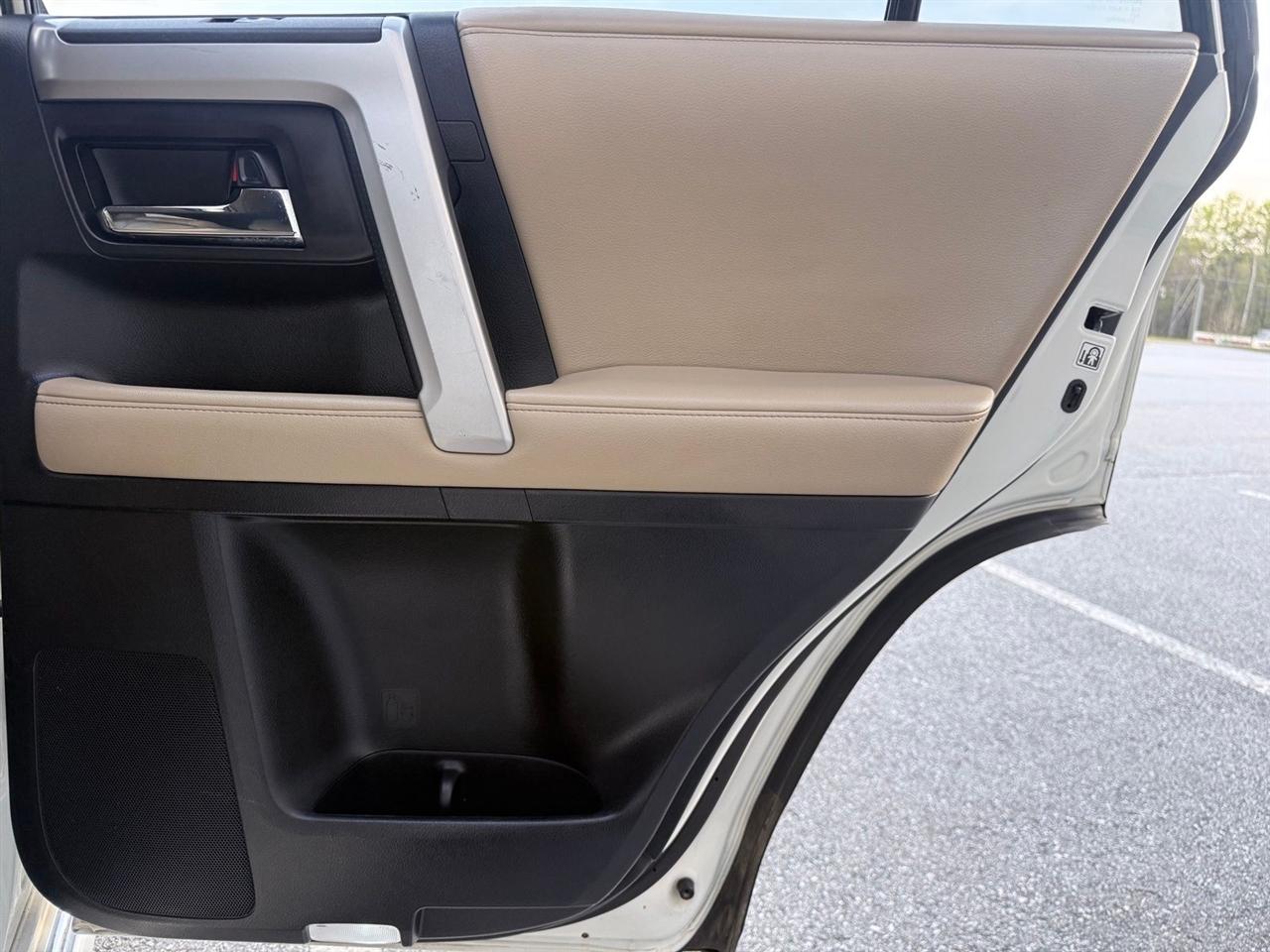 Toyota 4Runner  2014