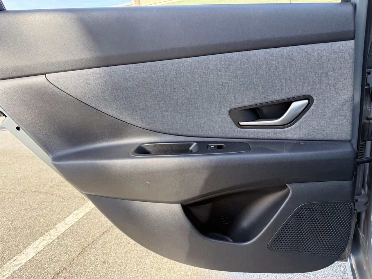 Hyundai Elantra  2023