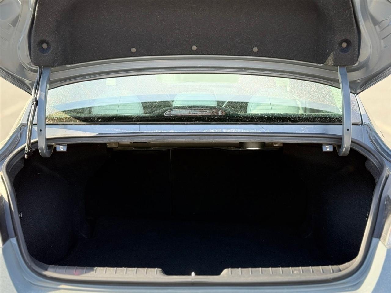 Hyundai Elantra  2023