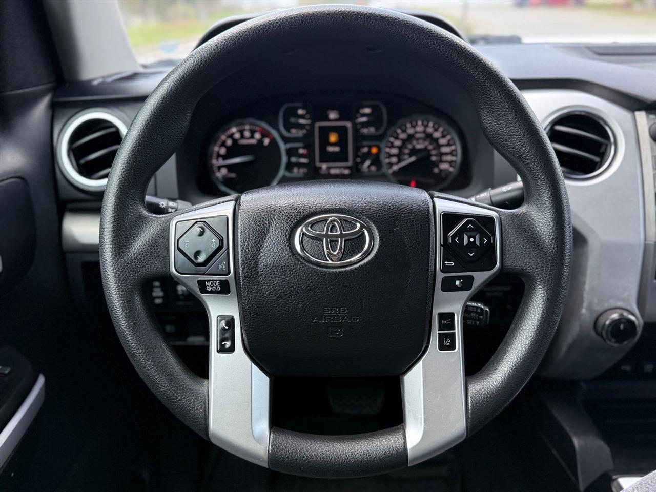 Toyota Tundra 4WD  2021