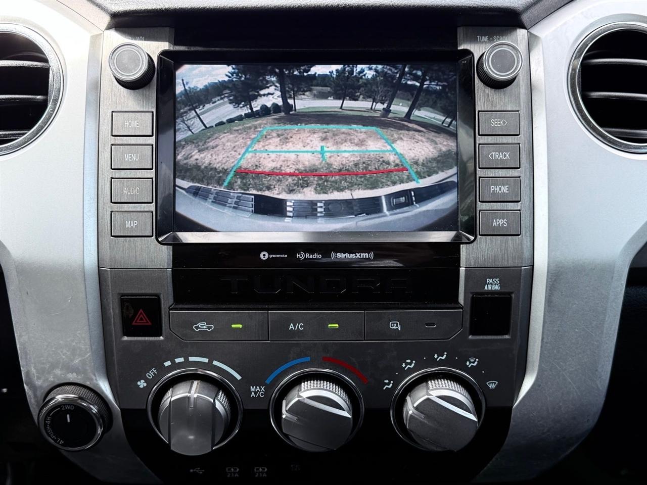 Toyota Tundra 4WD  2021