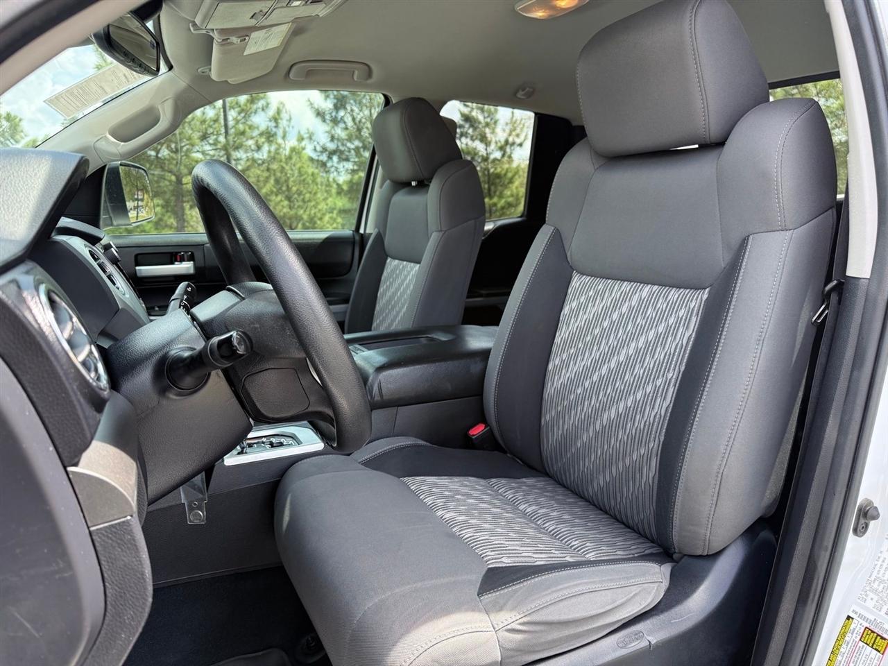 Toyota Tundra 4WD  2021