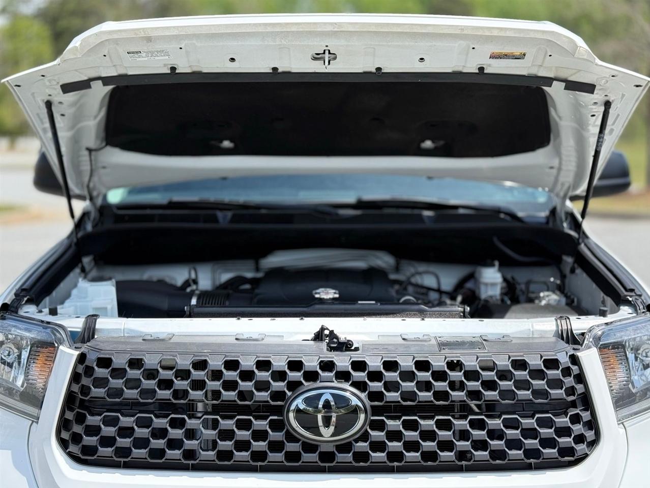 Toyota Tundra 4WD  2021