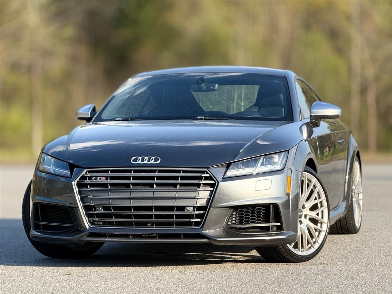 Audi TTS  2016