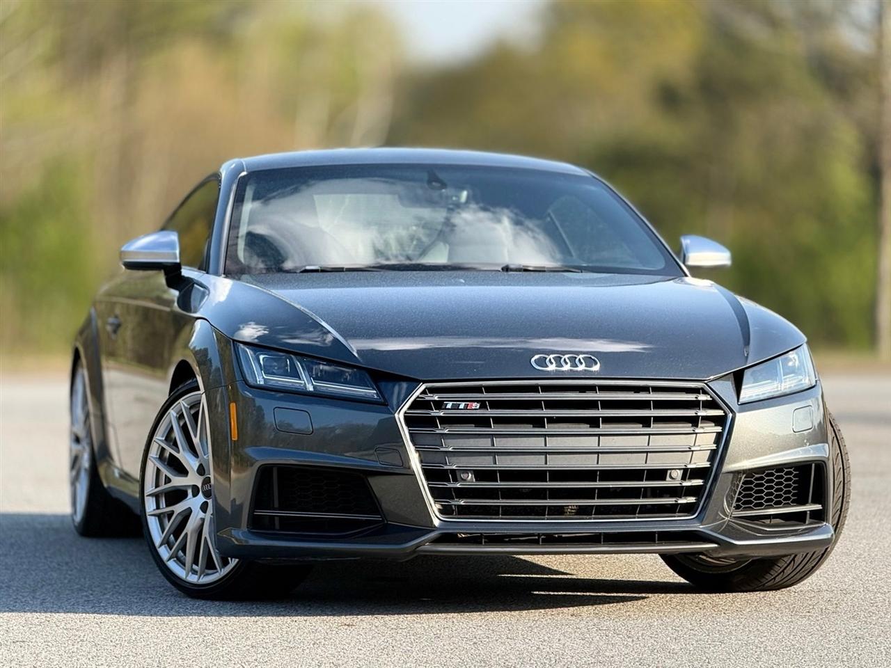 Audi TTS  2016