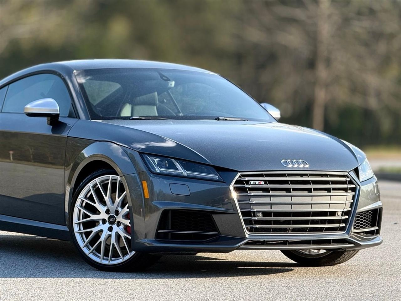 Audi TTS  2016