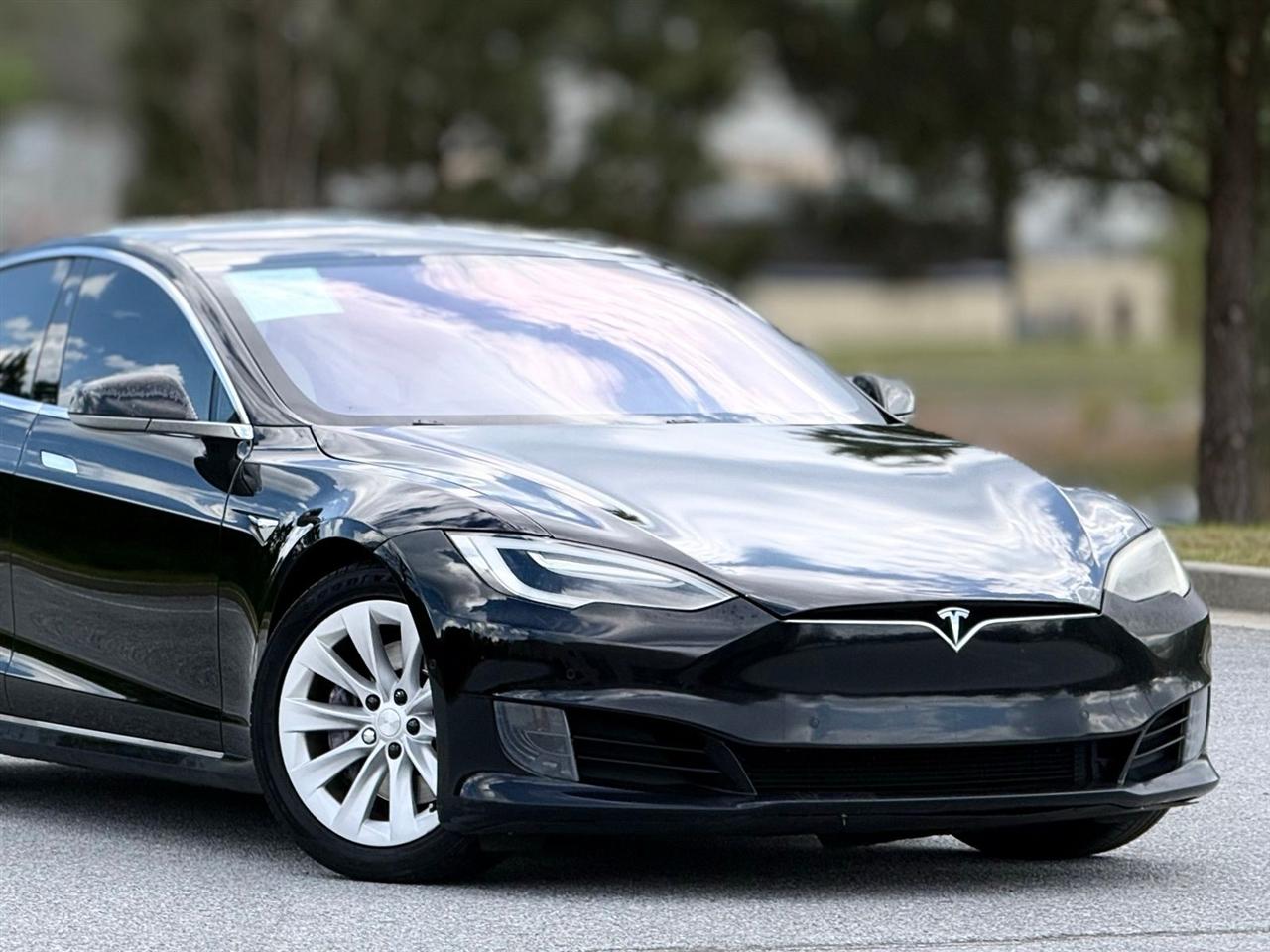 Tesla Model S  2017