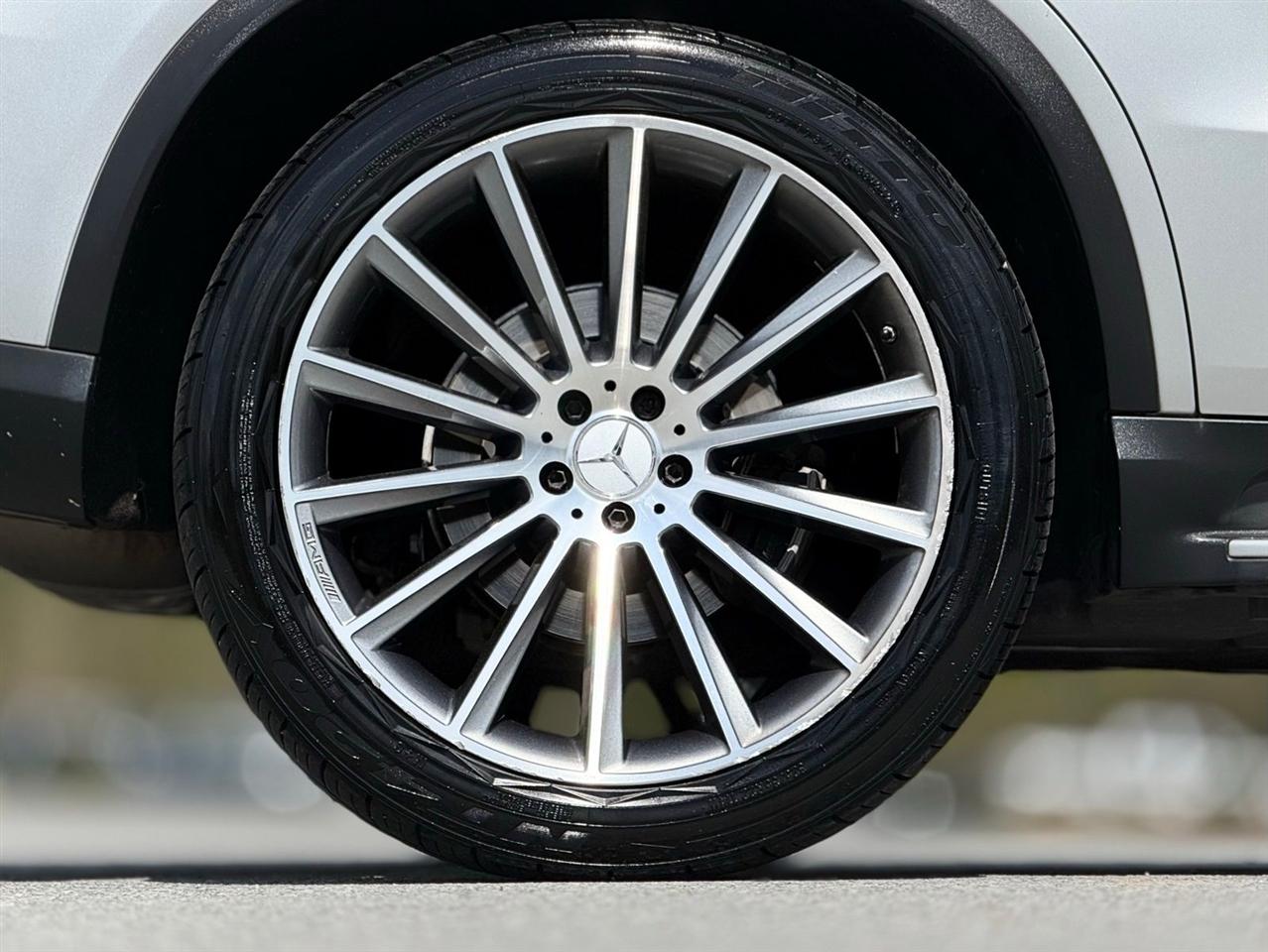 Mercedes-Benz GLE  2019