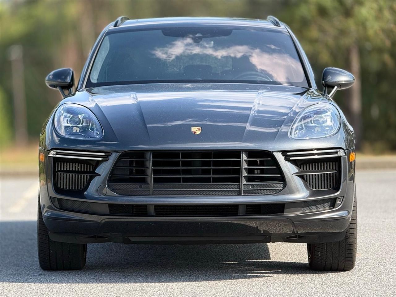 Porsche Macan  2020