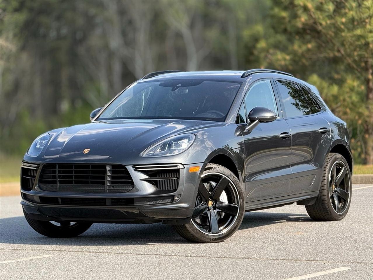 Porsche Macan  2020