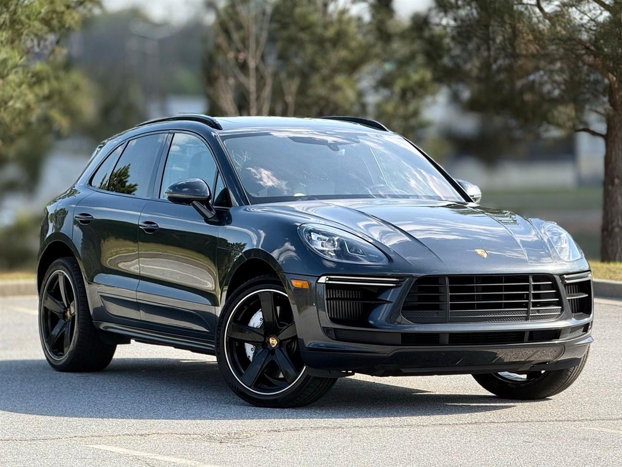 Porsche Macan  2020