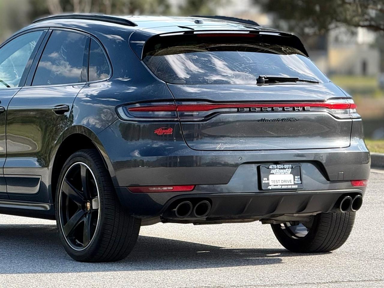 Porsche Macan  2020