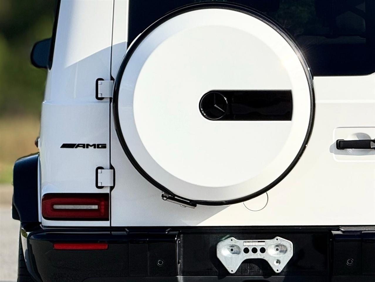 Mercedes-Benz G-Class  2023
