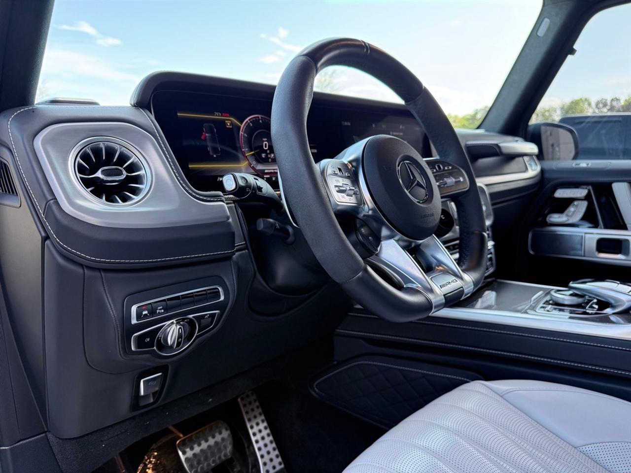 Mercedes-Benz G-Class  2023