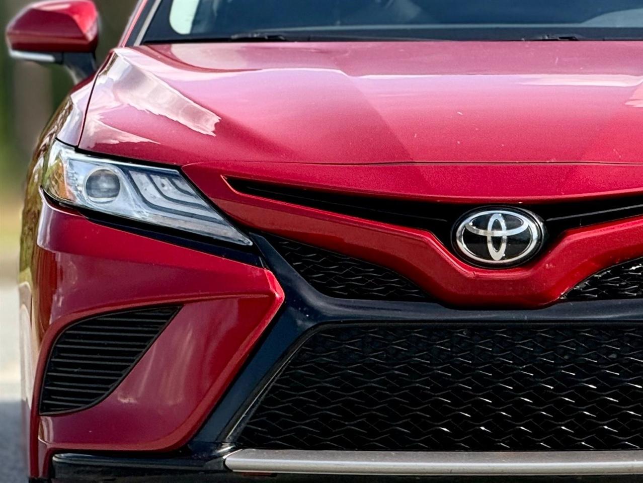 Toyota Camry  2019