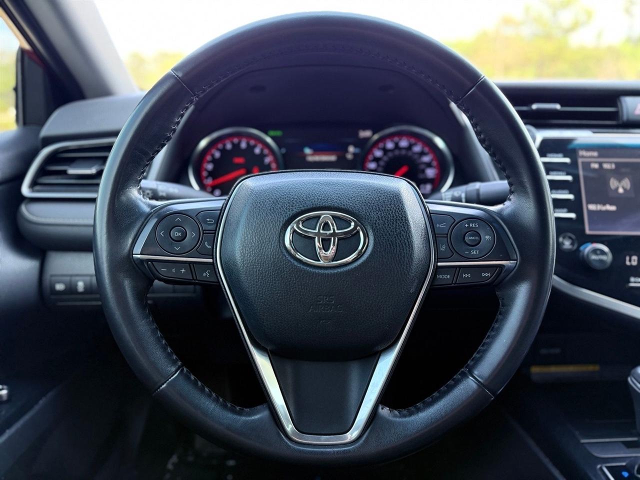 Toyota Camry  2019