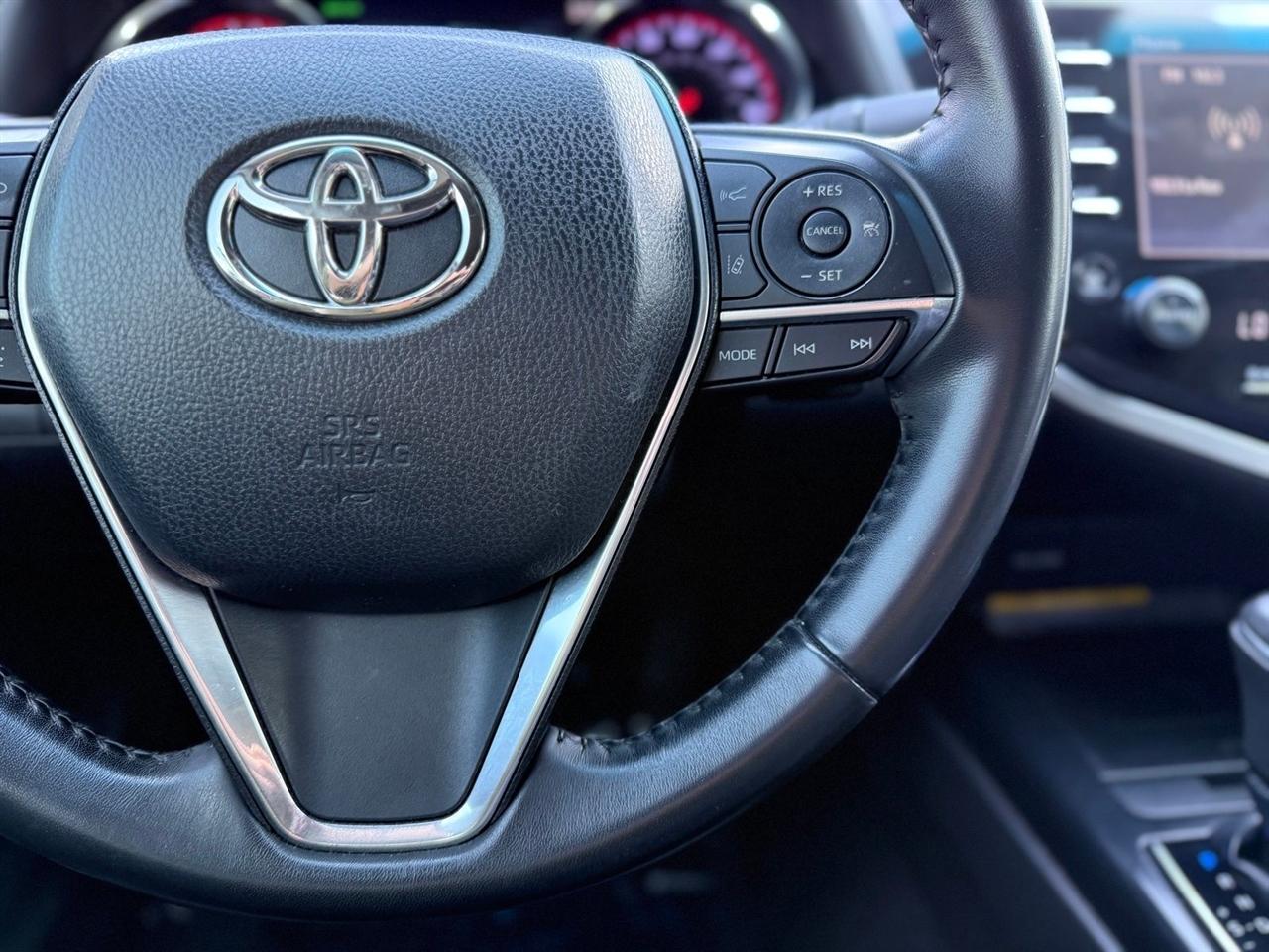 Toyota Camry  2019