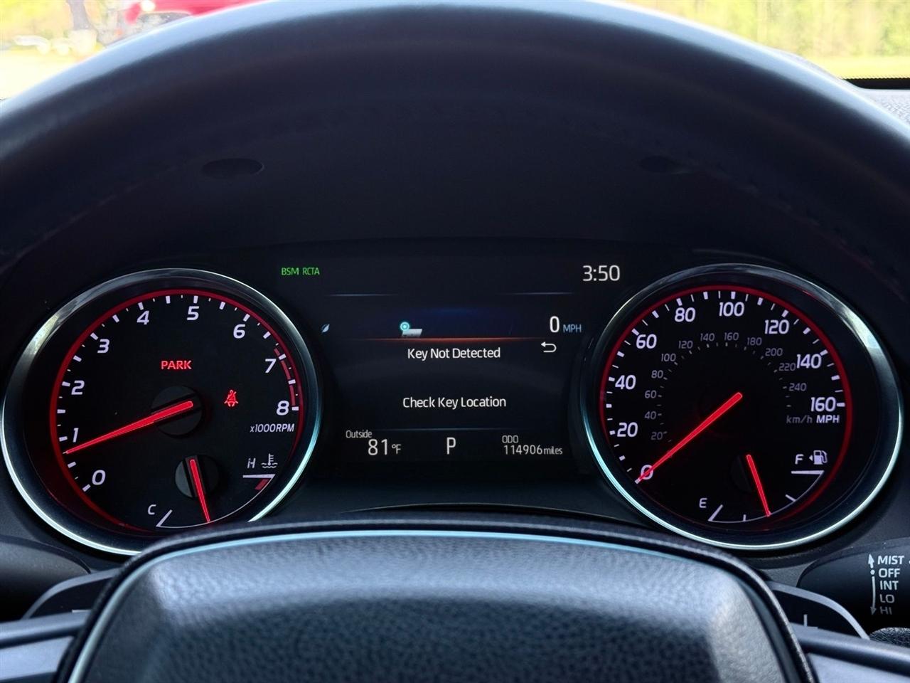 Toyota Camry  2019